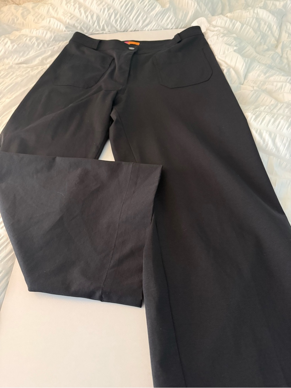 Vilagallo Black Wide-Leg Pants with Front Patch Pockets